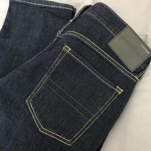 Men’s Dark Blue Jeans